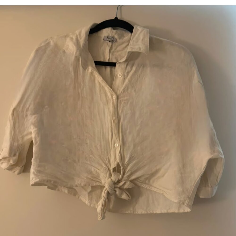 Gorgeous white womens cropped tie shirt